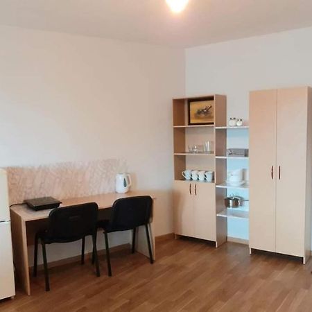 Butas Prie Stoties Appartement Palanga Buitenkant foto